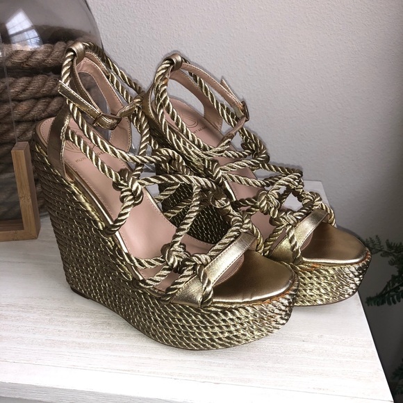Kurt Geiger Gold Wedge Sandals - Picture 2 of 11